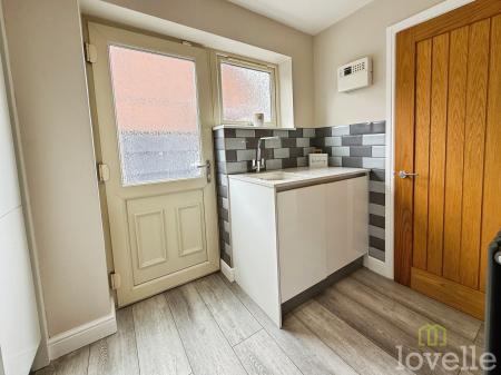 4 bedroom Detached house for sale in Ascot Way, North Hykeham, LN6