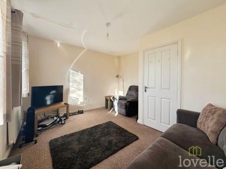 4 bedroom Terraced House for sale in Carnoustie Drive, Lincoln, LN6