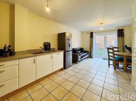 4 bedroom Terraced House for sale in Carnoustie Drive, Lincoln, LN6