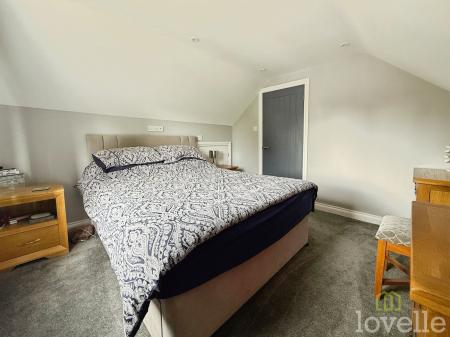 4 bedroom Bungalow for sale in Doddington Road, Lincoln, LN6