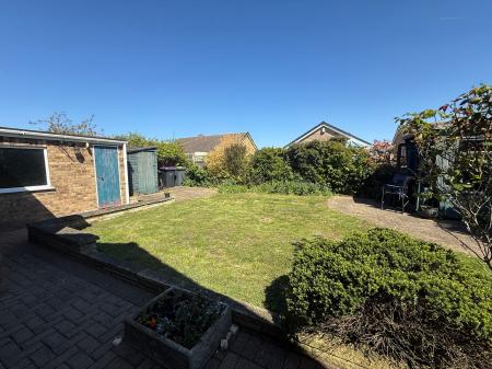 3 bedroom Detached bungalow for sale in Derwent Close, North Hykeham, LN6