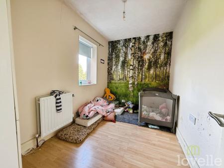 5 bedroom Semi-detached house for sale in De Wint Avenue, Lincoln, LN6