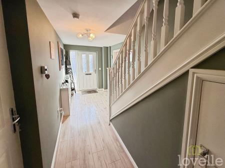 5 bedroom Detached house for sale in Furnace Close, North Hykeham, LN6