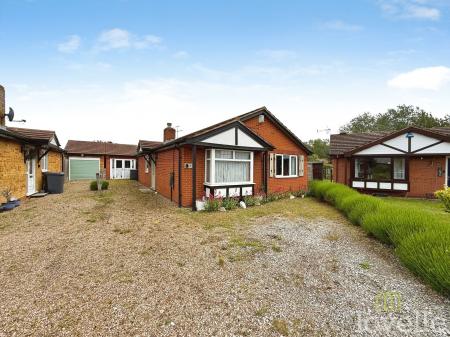 Elvington Close, Lincoln, LN6