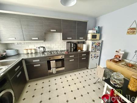 3 bedroom Semi-detached house for sale in Grandfield Way, North Hykeham, LN6