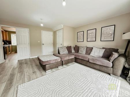 4 bedroom Terraced House for sale in Greenfinch Crescent, Witham St. Hughs, LN6