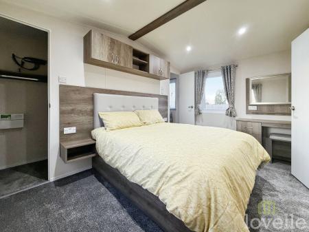 2 bedroom Park home for sale in Eagle Road, Spalford, NG23