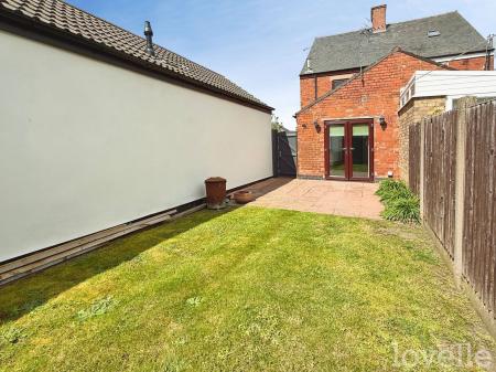3 bedroom Semi-detached house for sale in Lincoln Road, North Hykeham, LN6