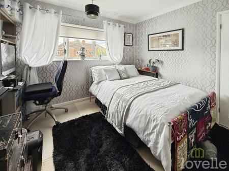 3 bedroom Semi-detached house for sale in Richards Avenue, Lincoln, LN6
