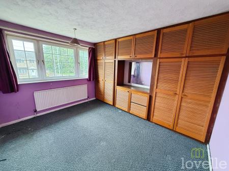 3 bedroom Terraced House for sale in Ravensmoor Close, North Hykeham, LN6