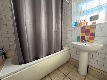 3 bedroom Terraced House for sale in Stanley Street, Lincoln, LN5