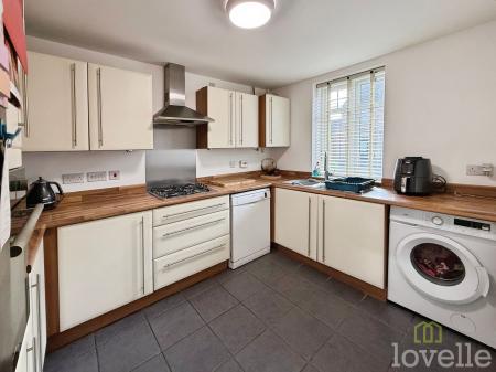 3 bedroom Terraced House for sale in Severus Crescent, North Hykeham, LN6