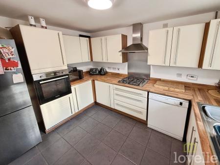 3 bedroom Terraced House for sale in Severus Crescent, North Hykeham, LN6