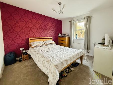 4 bedroom End of terrace house for sale in Squirrel Chase, Witham St. Hughs, LN6