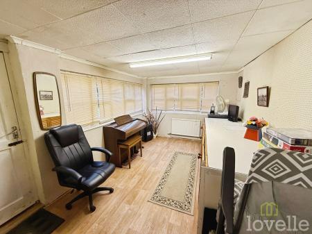 3 bedroom Detached house for sale in Station Road, Waddington, LN5