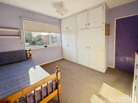 3 bedroom Semi-detached house for sale in St. Margarets Gardens, Lincoln, LN6