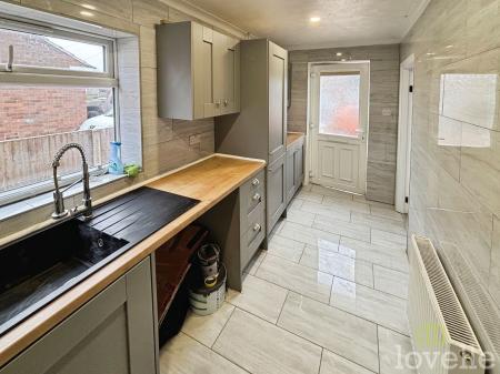 2 bedroom Semi-detached bungalow for sale in Mulberry Avenue, North Hykeham, LN6