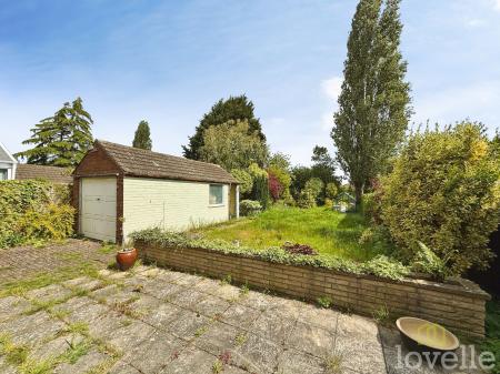 3 bedroom Detached house for sale in Western Crescent, Lincoln, LN6