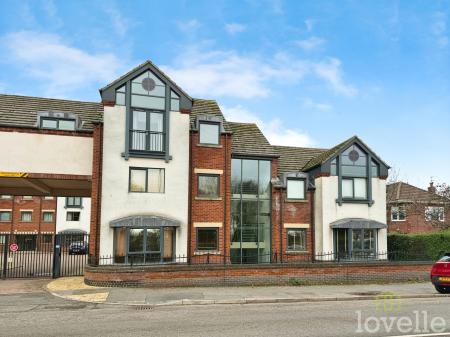 Lincoln Road, North Hykeham, LN6