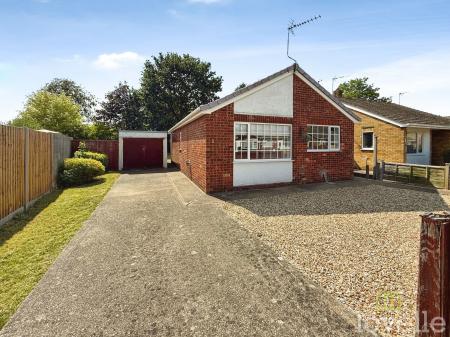 St. Hilarys Close, North Hykeham, LN6