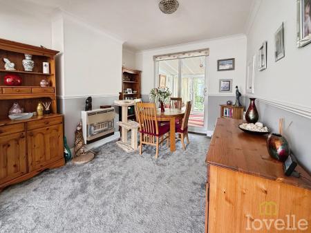 3 bedroom Semi-detached house for sale in Hainton Road, Lincoln, LN6
