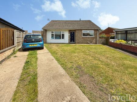 3 bedroom Detached bungalow for sale in St. Benedicts Close, North Hykeham, LN6