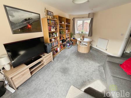 3 bedroom Semi-detached house for sale in Peatman Close, Waddington, LN5