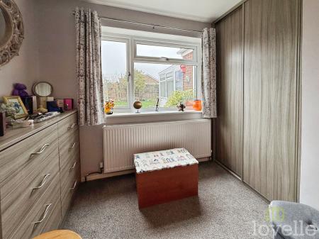 3 bedroom Detached bungalow for sale in Vauxhall Road, Bracebridge Heath, LN4