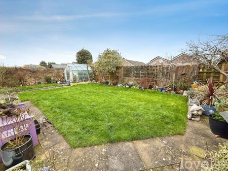 3 bedroom Detached bungalow for sale in Vauxhall Road, Bracebridge Heath, LN4