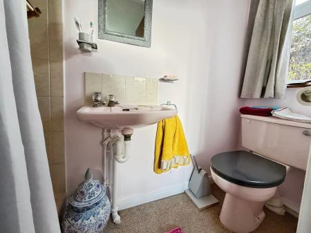 2 bedroom Detached bungalow for sale in Hadleigh Drive, Lincoln, LN6