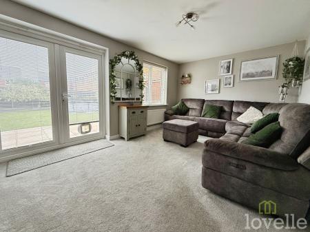 4 bedroom Semi-detached house for sale in Thistle Way, Witham St. Hughs, LN6