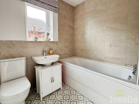 3 bedroom End of terrace house for sale in Fuchsia Way, Witham St. Hughs, LN6