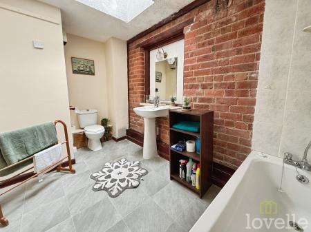 2 bedroom Flat for sale in Station Road, Bardney, LN3