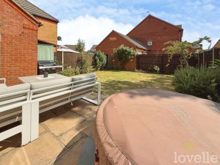 3 bedroom Semi-detached house for sale in Durham Close, Bracebridge Heath, LN4