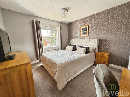 3 bedroom Semi-detached house for sale in Durham Close, Bracebridge Heath, LN4