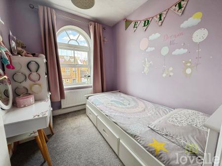 3 bedroom Semi-detached house for sale in Durham Close, Bracebridge Heath, LN4