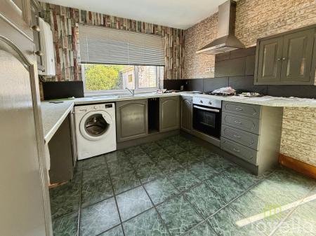 2 bedroom Detached bungalow for sale in Alexandre Avenue, North Hykeham, LN6