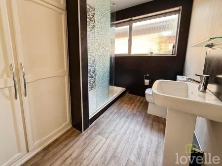 2 bedroom Detached bungalow for sale in Alexandre Avenue, North Hykeham, LN6