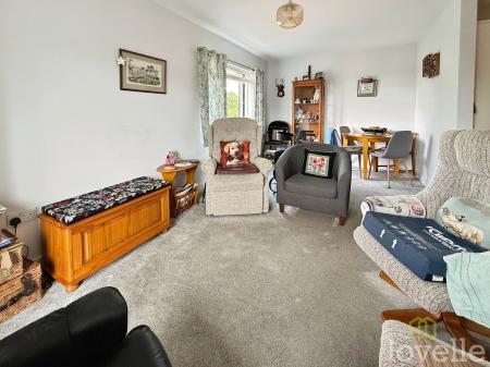 2 bedroom Flat for sale in Boultham Park Road, Home Grange Boultham Park Road, LN6