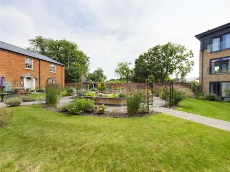 2 bedroom Flat for sale in Boultham Park Road, Home Grange Boultham Park Road, LN6