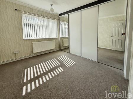 2 bedroom Detached bungalow for sale in Hebden Moor Way, North Hykeham, LN6