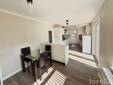 2 bedroom Detached bungalow for sale in Hebden Moor Way, North Hykeham, LN6