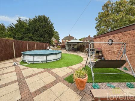 3 bedroom Semi-detached house for sale in Usher Avenue, Lincoln, LN6