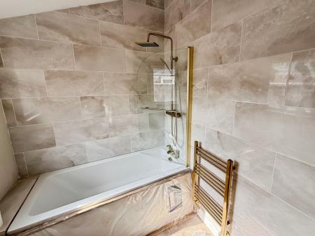 3 bedroom Terraced House for sale in St. Catherines Grove, Lincoln, LN5