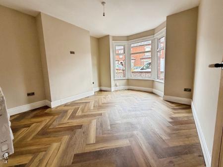 3 bedroom Terraced House for sale in St. Catherines Grove, Lincoln, LN5