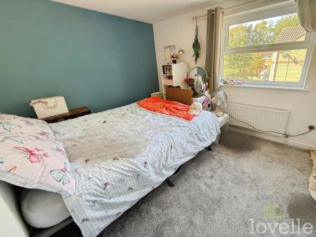 2 bedroom Semi-detached house to let in Baker Crescent, Lincoln, LN6