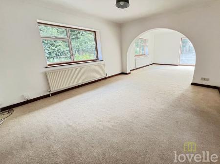 3 bedroom Detached bungalow to let in Newark Road, Lincoln, LN6