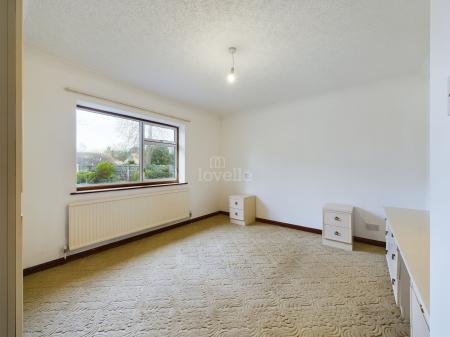 3 bedroom Detached bungalow to let in Newark Road, Lincoln, LN6