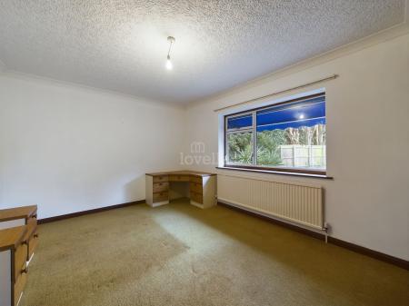 3 bedroom Detached bungalow to let in Newark Road, Lincoln, LN6