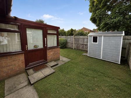 1 bedroom Semi-detached bungalow for sale in St. Claires Court, Lincoln, LN6